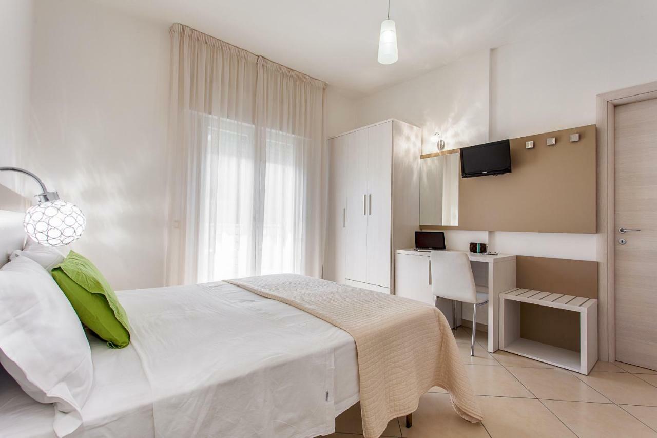 Anastasi Hotel E Residence แชร์เวีย ภายนอก รูปภาพ