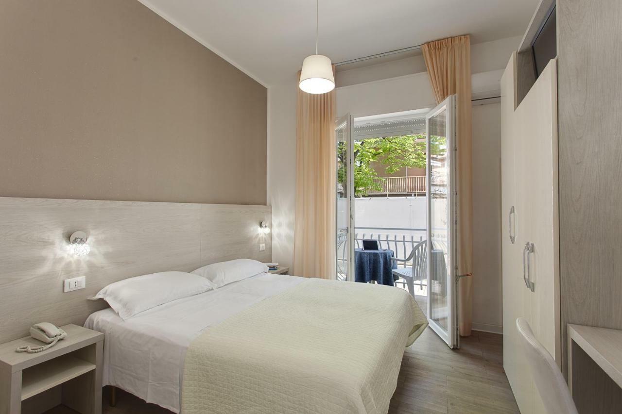 Anastasi Hotel E Residence แชร์เวีย ภายนอก รูปภาพ